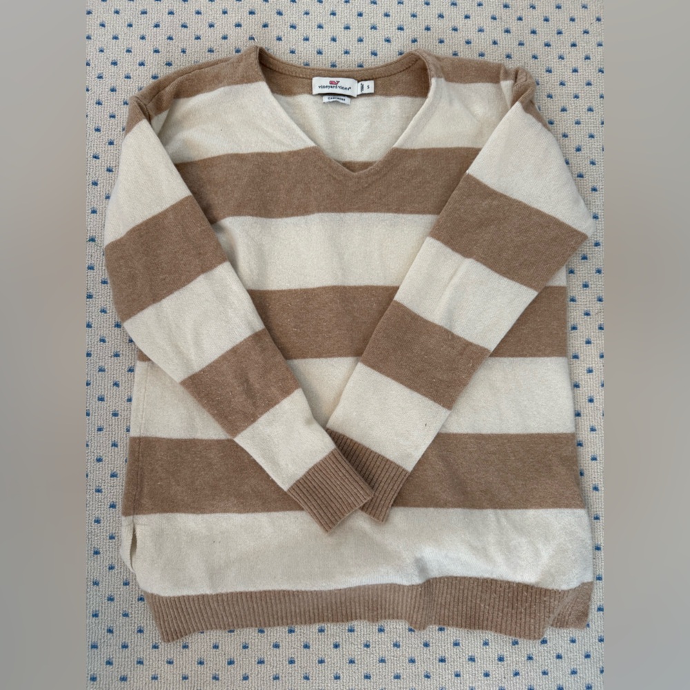 Vineyard Vines Brown and Cream Cashmere  Sweater